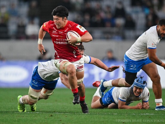 東芝ブレイブルーパス東京の選手の写真