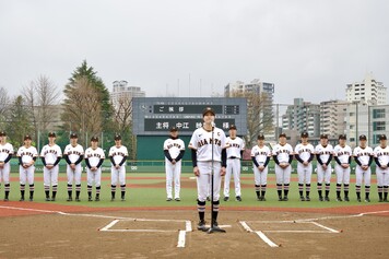 中江映利加主将がご挨拶を行う写真