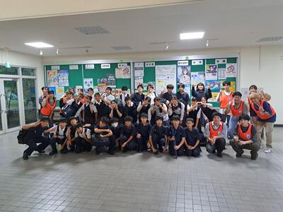 農工大サークルごみダイエットNOKOによる「ふちゅう環境教室」での集合写真