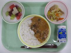 給食の献立写真1
