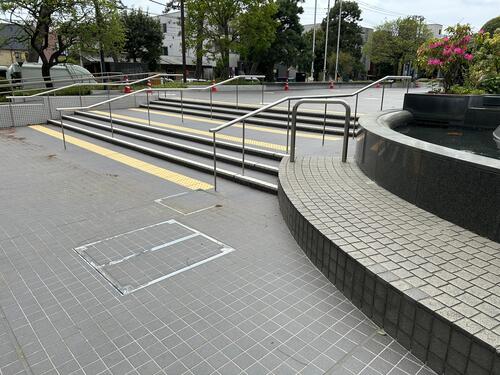 正面広場