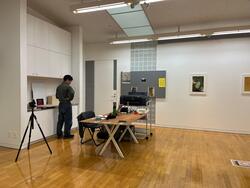 公開制作室にたたずむ石川さん