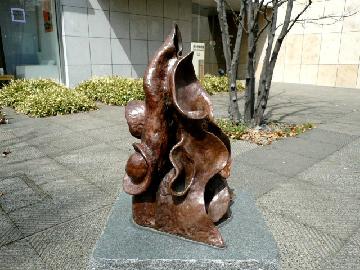 画像　みつしまたかゆき　木の耳