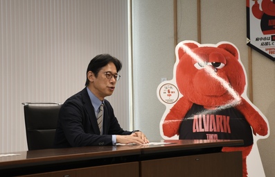 林邦彦代表取締役社長が今シーズンの報告をしている写真