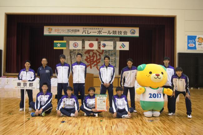 東京都代表として出場したFC東京バレーボールチームの皆さん