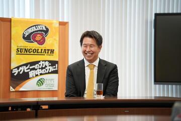 脇健太運営・ファン事業グループ統括マネージャーの写真