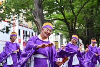 画像　流し踊りの様子10