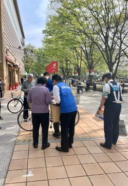 自転車の無料点検の様子