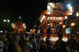 山車行列の画像