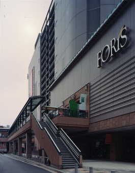 画像　専門店街フォーリス