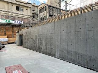 令和4年2月　地下1階の壁のコンクリート打設の写真