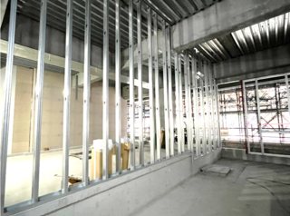 間仕切壁の下地の組み立て