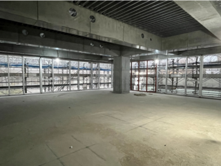 サッシ取り付け