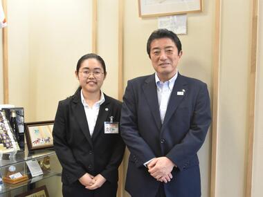 JICA海外協力隊として派遣予定の東京農工大学の青山優菜さんが市長を表敬訪問しましたの画像