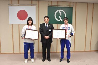 井上 千菜乃さん、高田　紗帆さんの画像