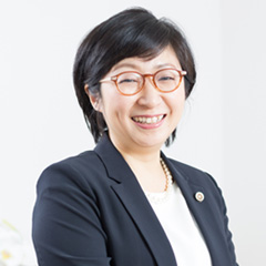講師