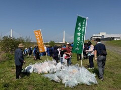 画像　清掃の様子