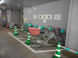 画像府中駅北自転車駐車場　優先席（1階）
