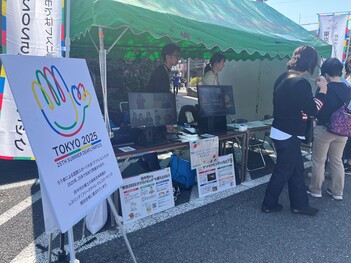 桜まつりブース出展の様子