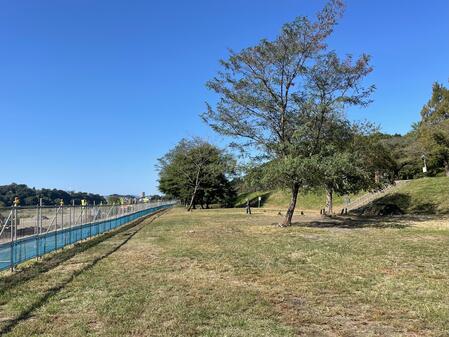 バーベキュー場 工事（フェンス）状況6