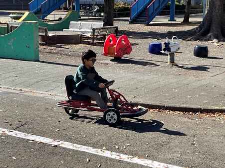 画像 足踏みゴーカート3