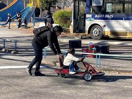 画像 足踏みゴーカート4